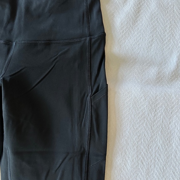 Lululemon Winter Legging, Size 4, Black - Picture 6 of 14